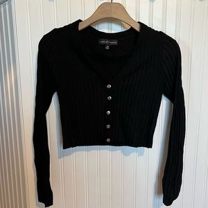 Button front crop top